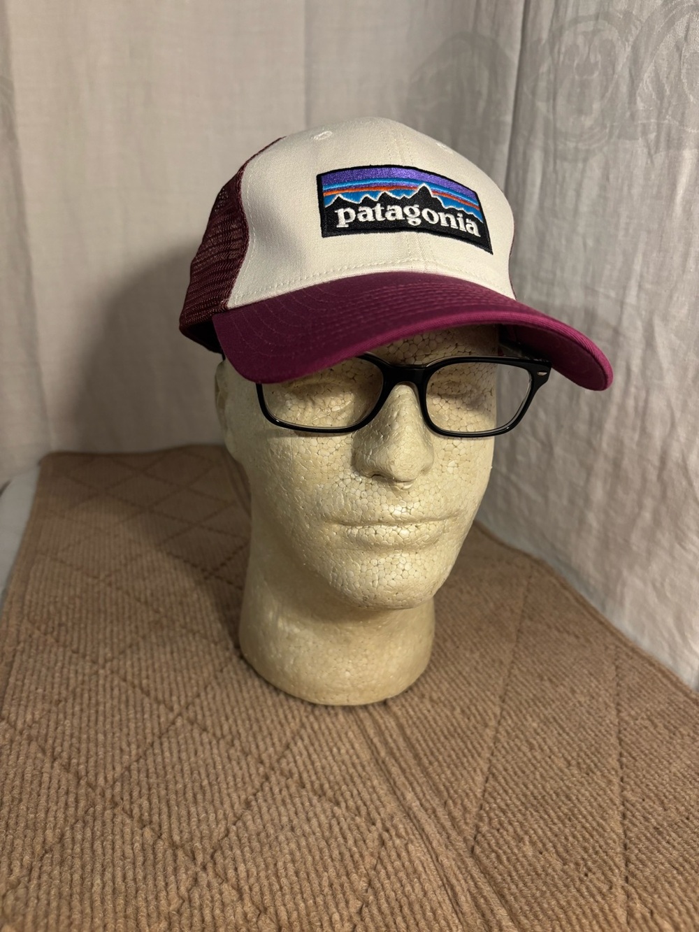 Patagonia trucker hat
Maroon and white